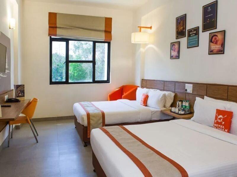 Max Hotels Jabalpur Exterior photo