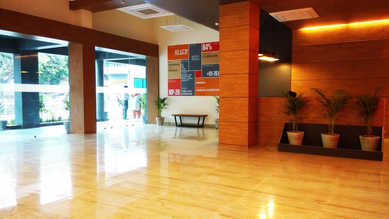 Max Hotels Jabalpur Exterior photo